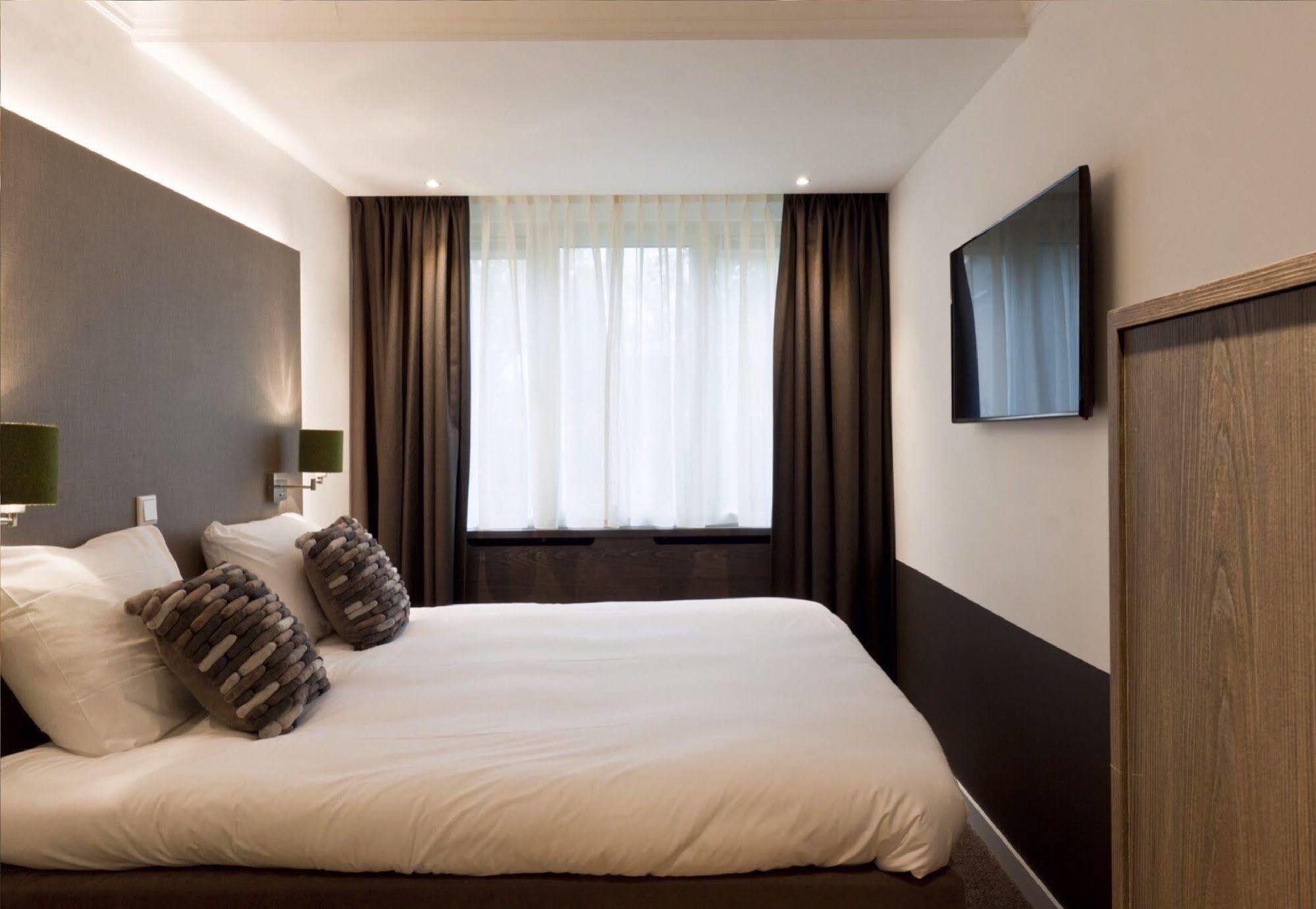 Hotel De Leijhof אויסטרוויק מראה חיצוני תמונה